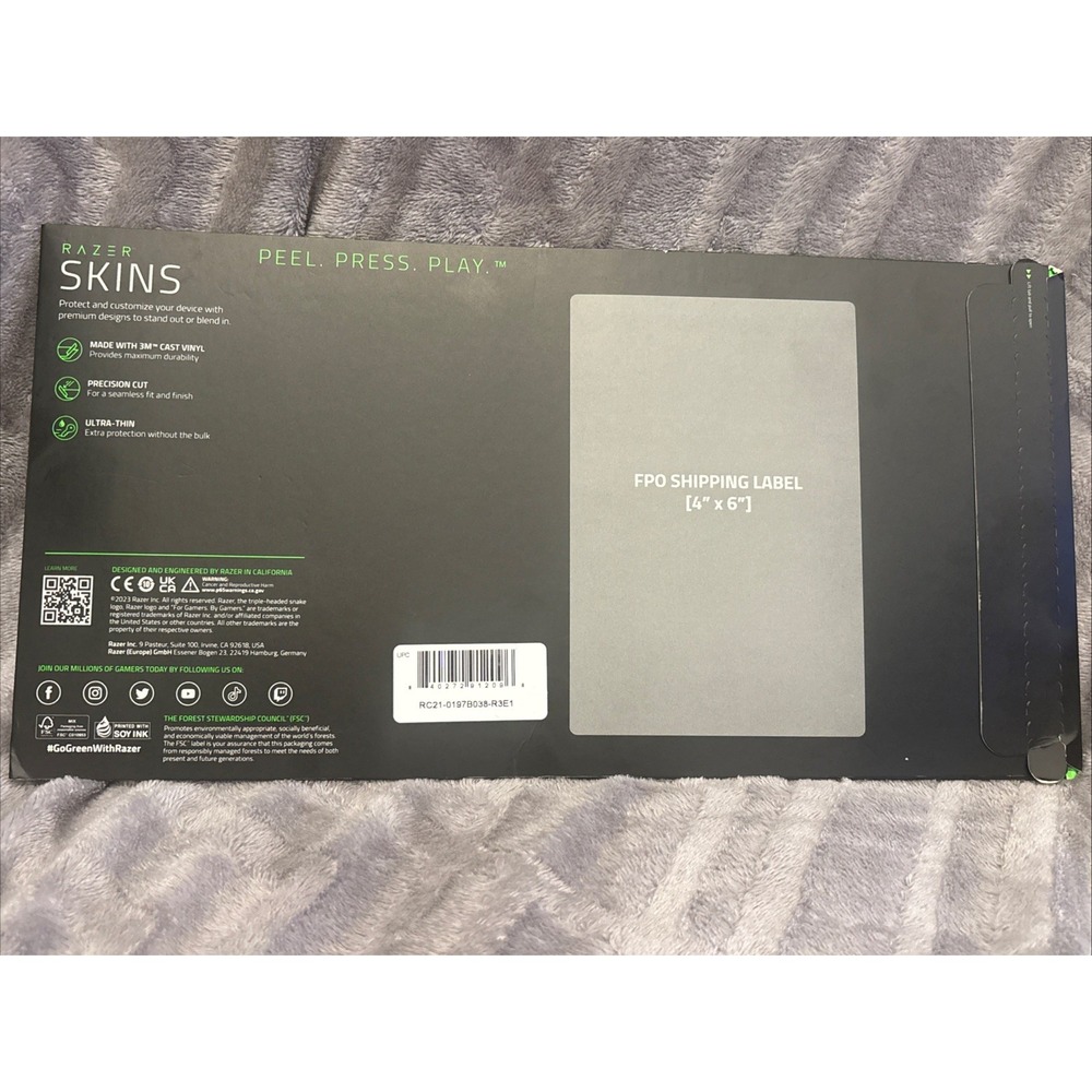 Razer Console Skin: Switch OLED‎ - Full Wrap - Premium 3M Cast Vinyl - Picture 3 of 4